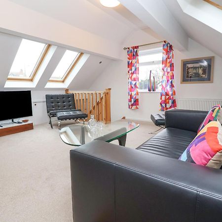 Dragon'S Den Apartamento Chester Exterior foto