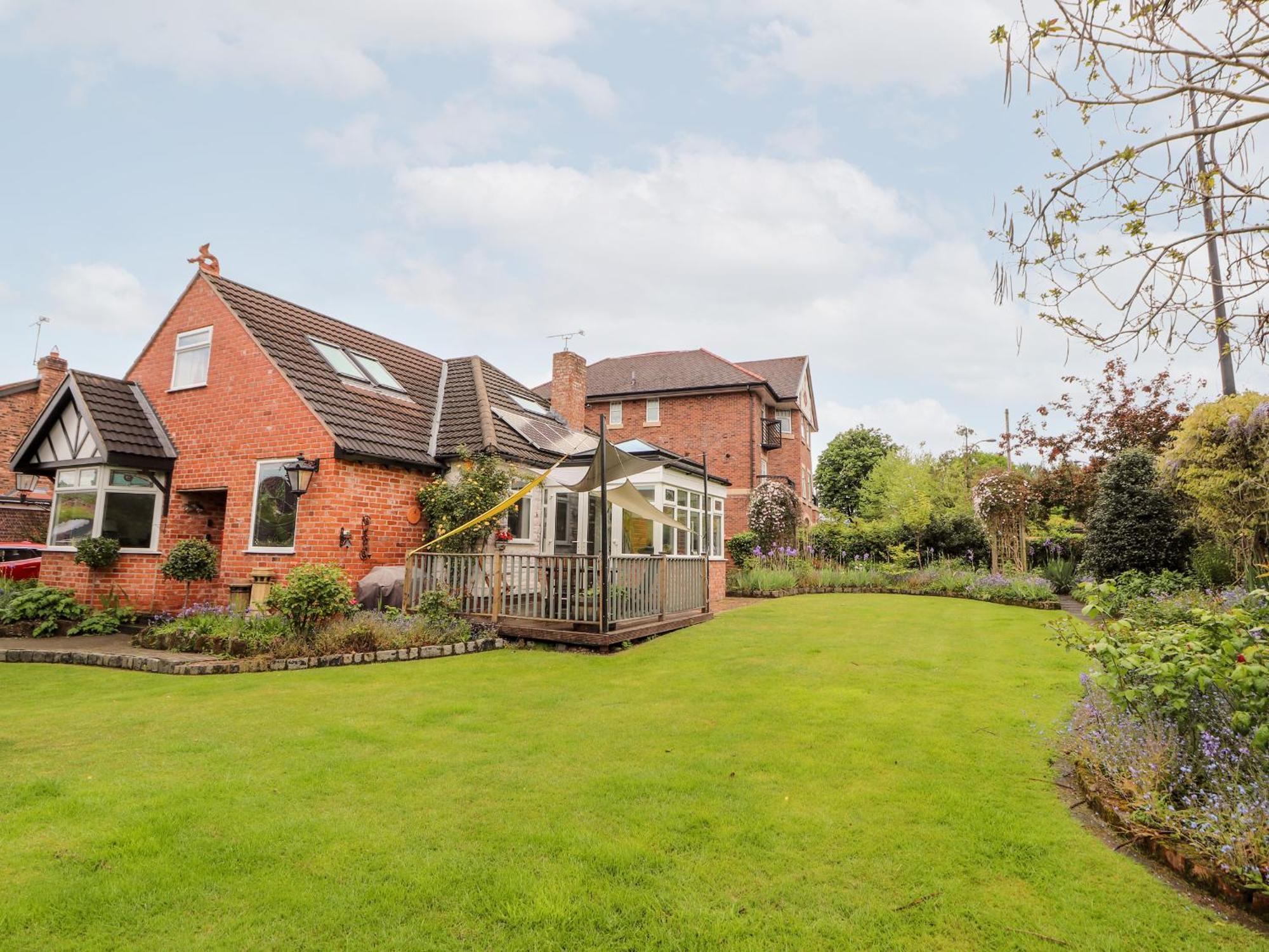 Dragon'S Den Apartamento Chester Exterior foto